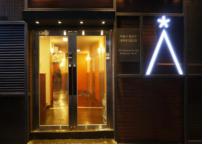 Star Dongdaemun Hostel *